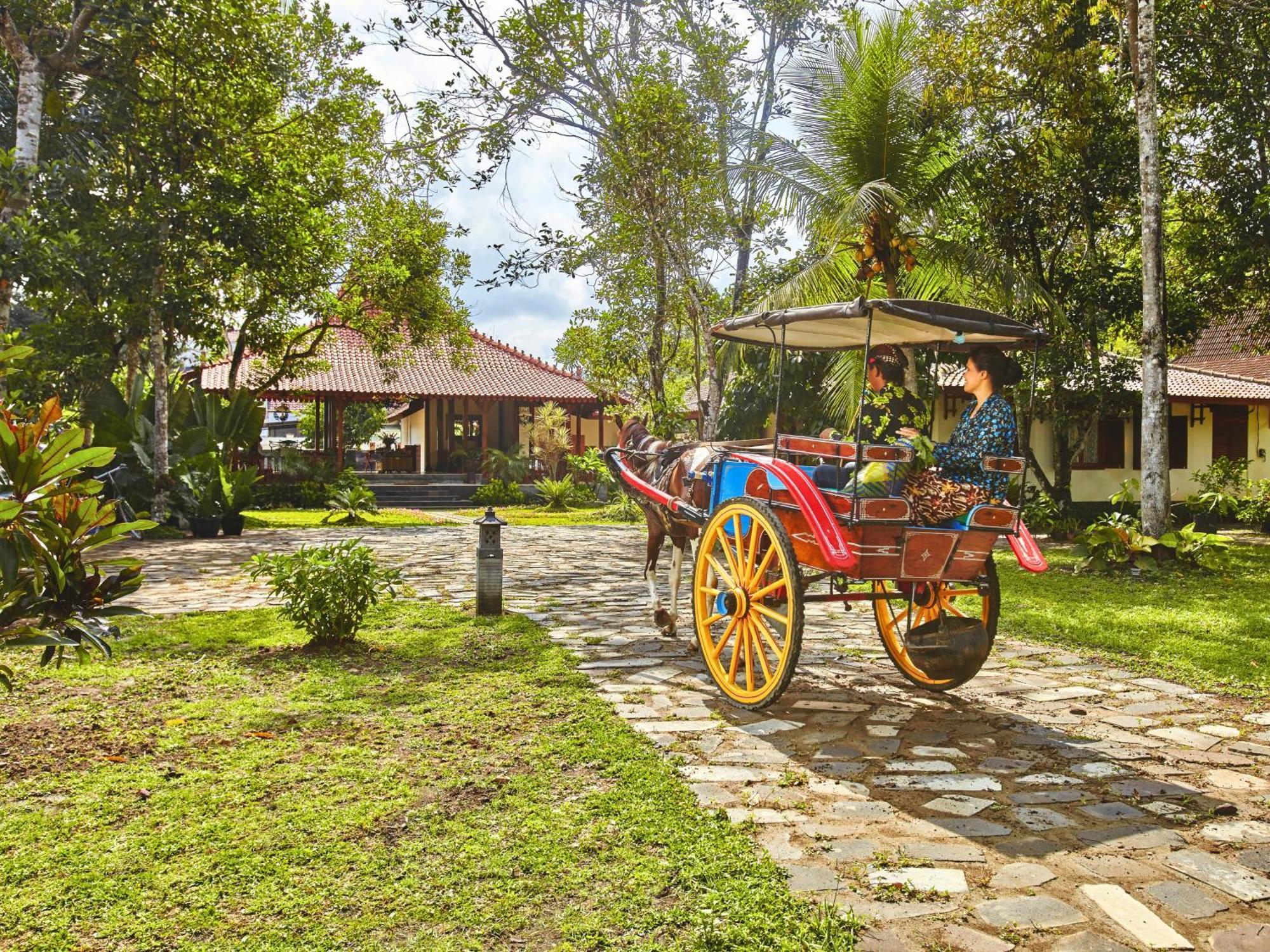 Ndalem Nitihardjan Hotel Magelang Exterior foto