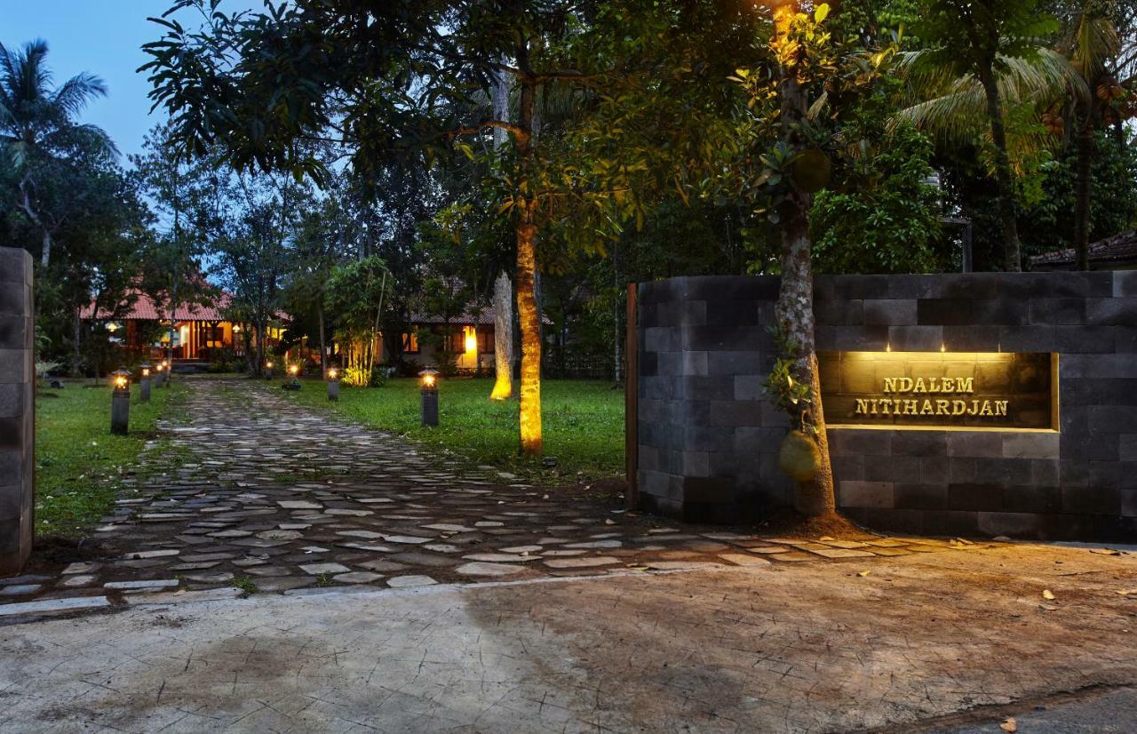 Ndalem Nitihardjan Hotel Magelang Exterior foto